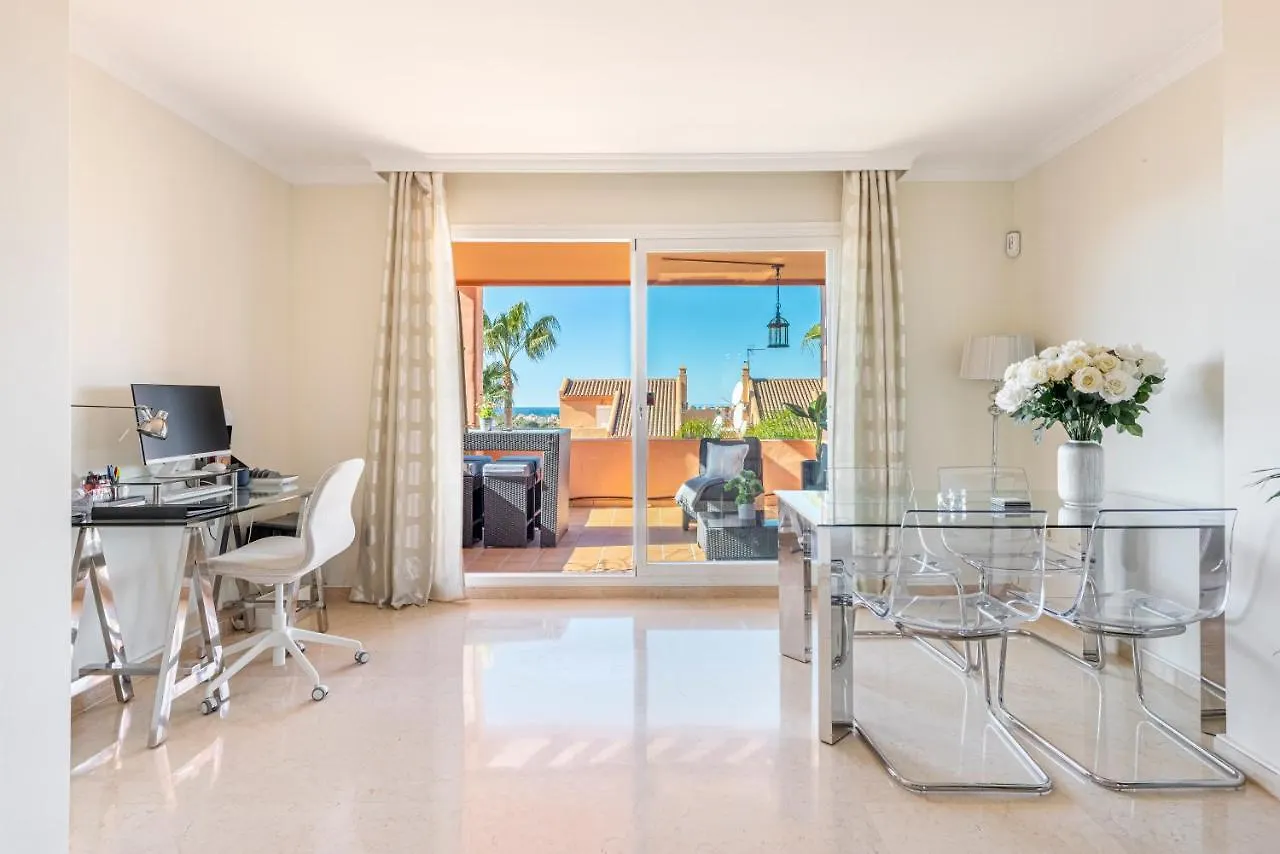 Luxury Apartment - Casa Tropical Марбелья