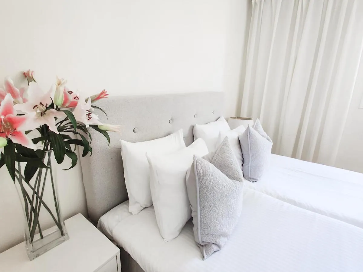 Luxury Apartment - Casa Tropical Marbella Spain